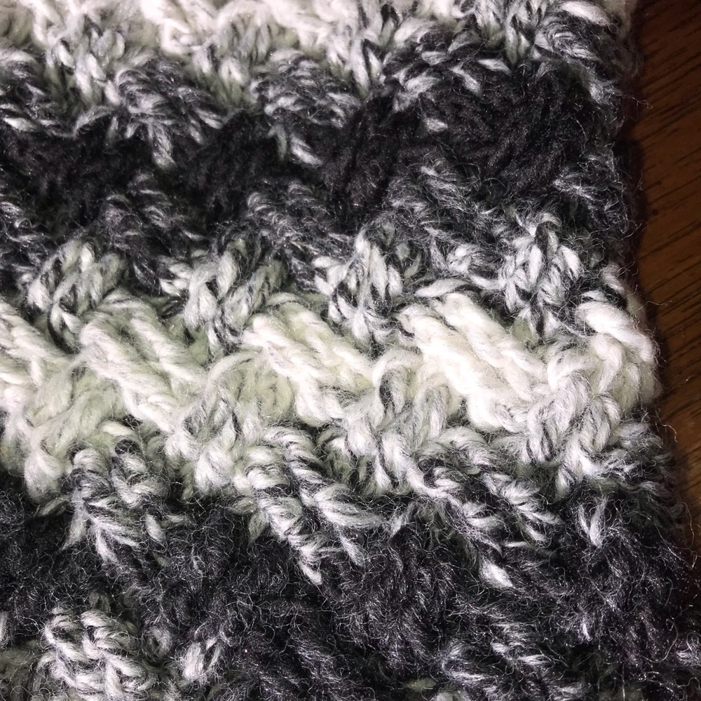 Celtic Winters Cowl/ Earwarmer Set - Picture 5 of 5